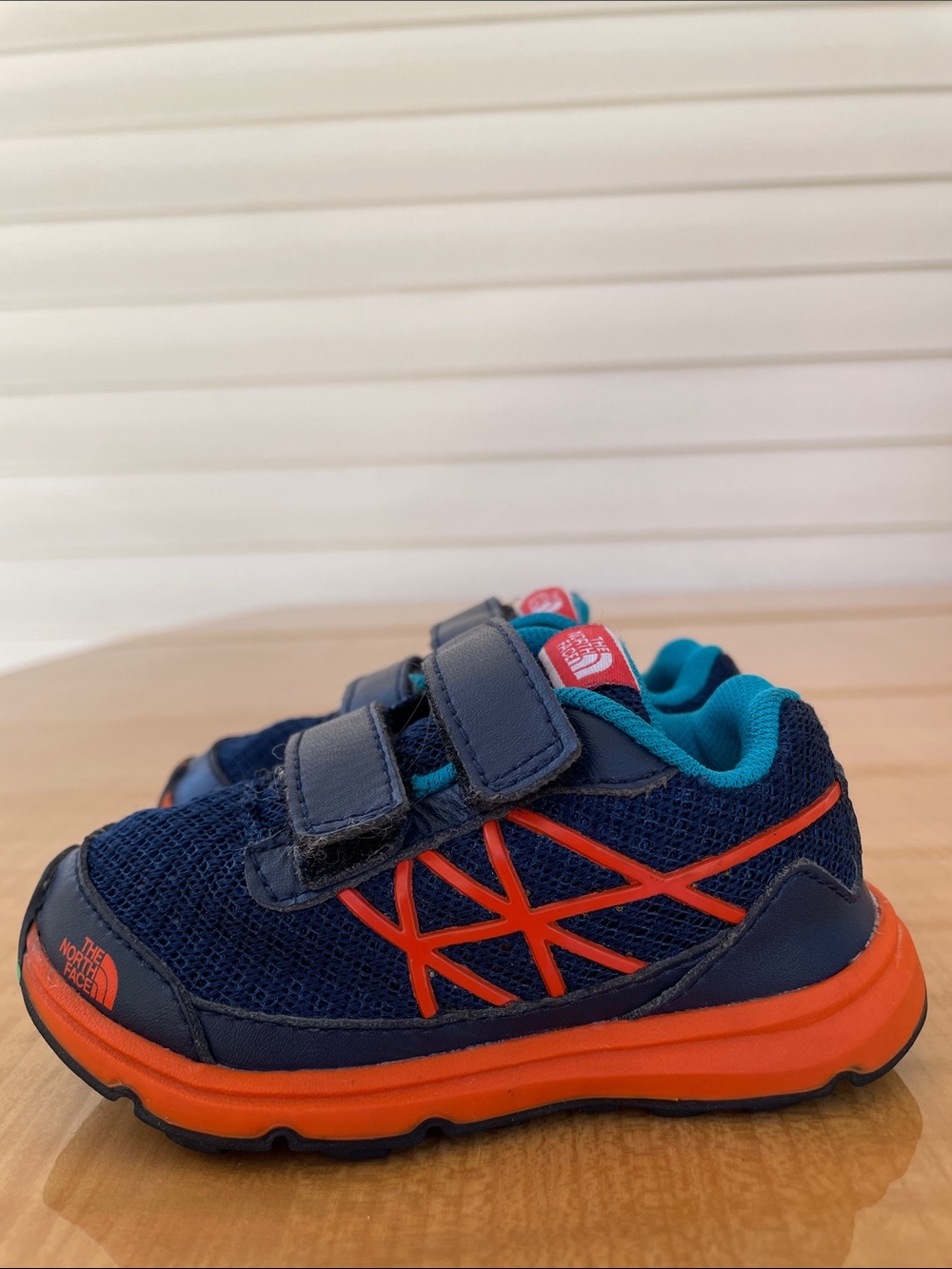 North Face Toddler (Baby) Navy Orange Sneakers with Hook-and-Loop Straps Size 5